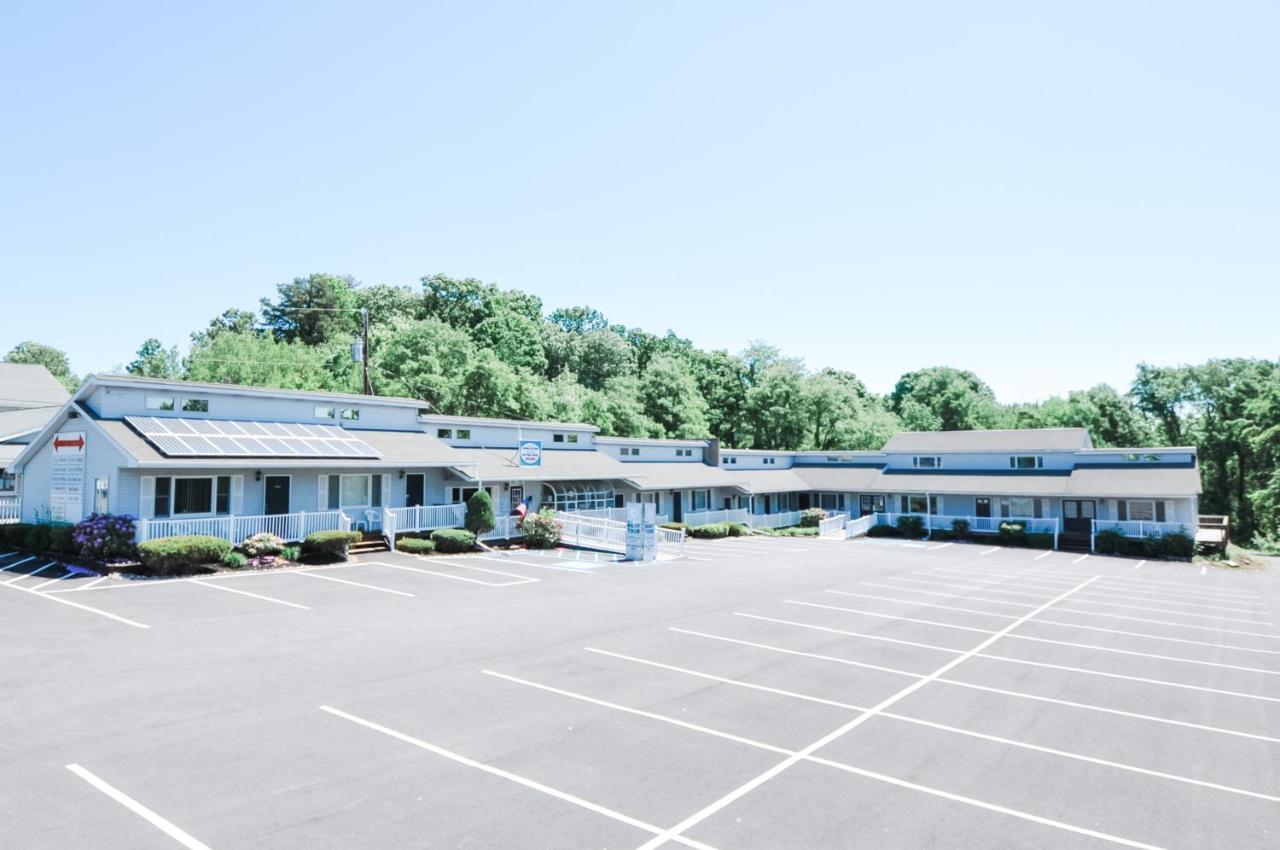 East Shore Lodging Hawley Exterior foto